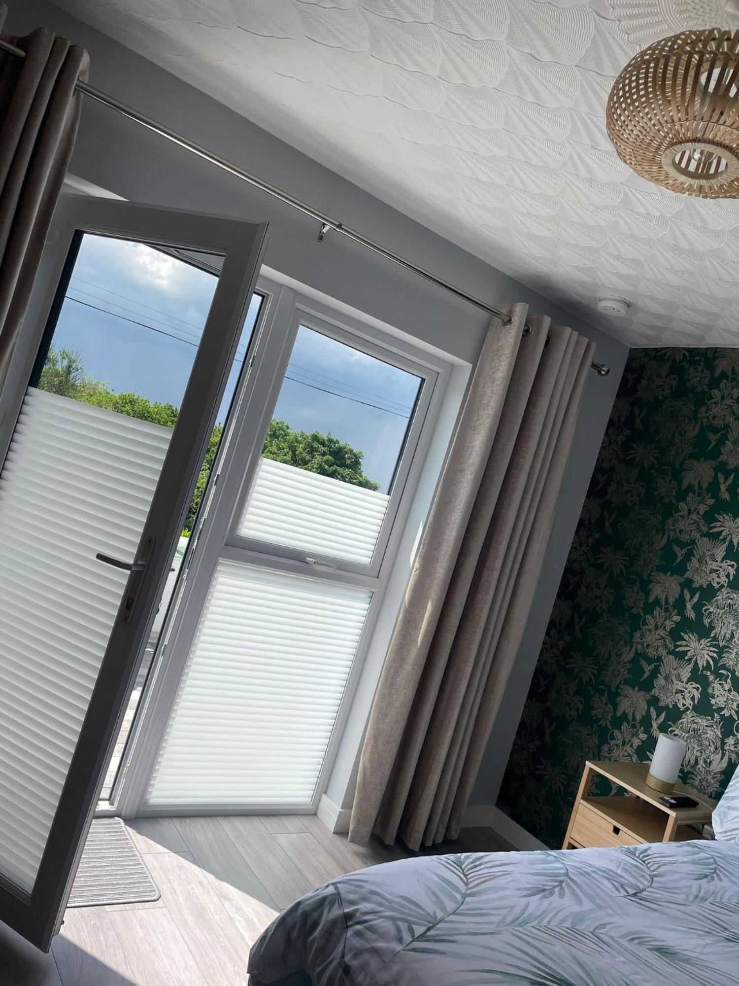 ブッシュミルズ Rest A While Bed & Breakfast 部屋 写真